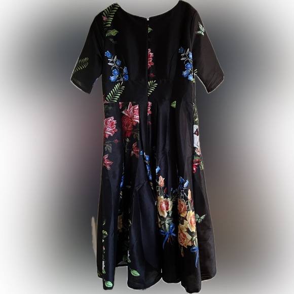 Gorgeous Eshakti Midi Floral Dress in size 16 - Picture 2 of 7